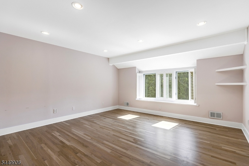101 Rippling Brook Way