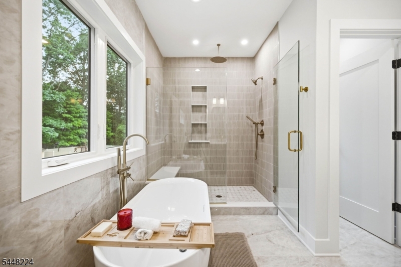 34 Crestview Hill Rd