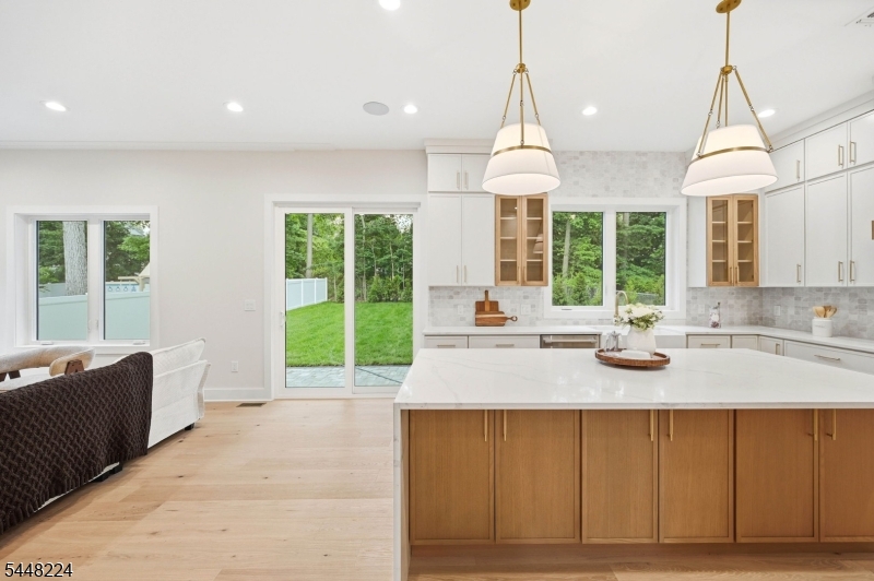 34 Crestview Hill Rd