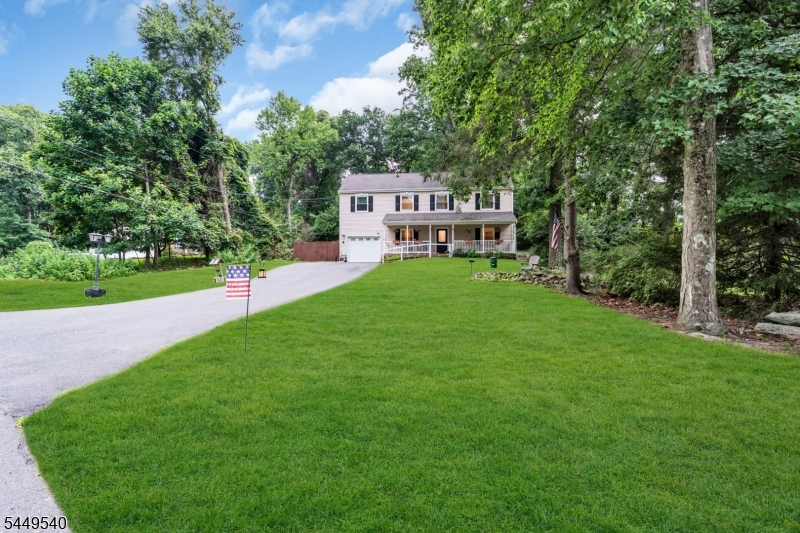 23 Leo Ave