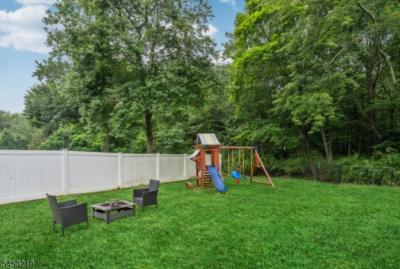 123 Oak St
