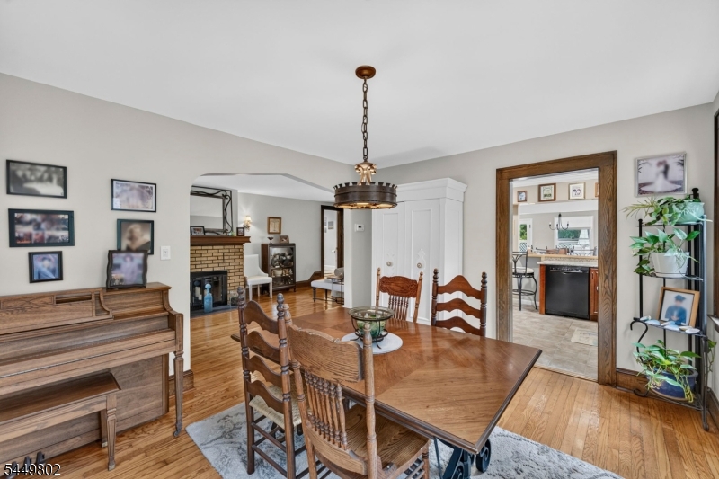 21 Crossbrook Rd