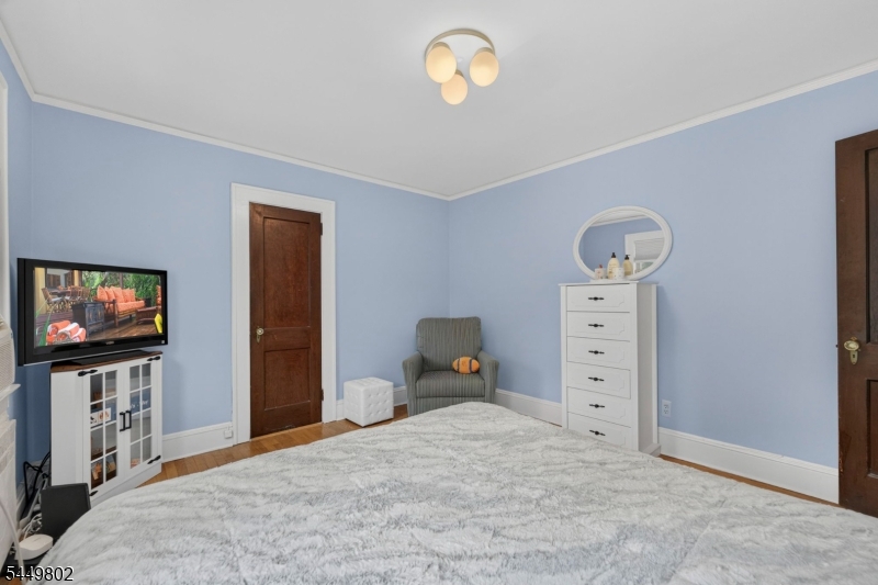 21 Crossbrook Rd