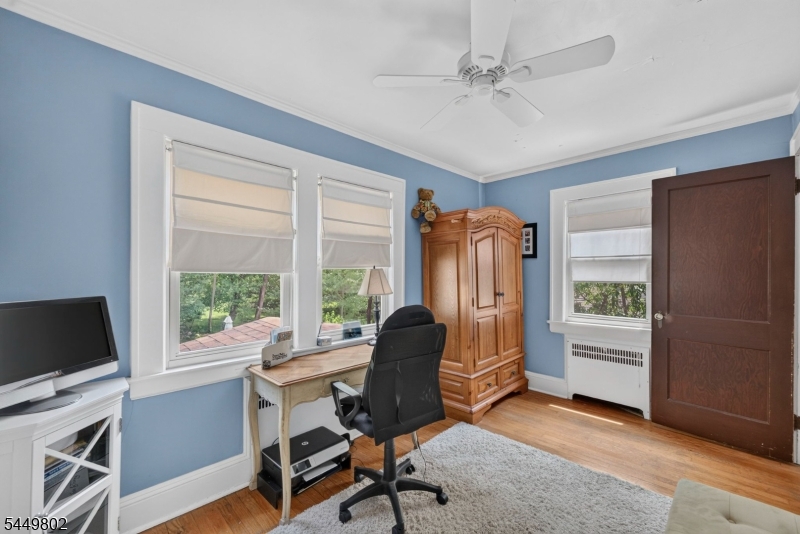 21 Crossbrook Rd