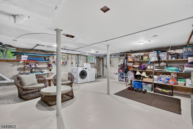 21 Crossbrook Rd