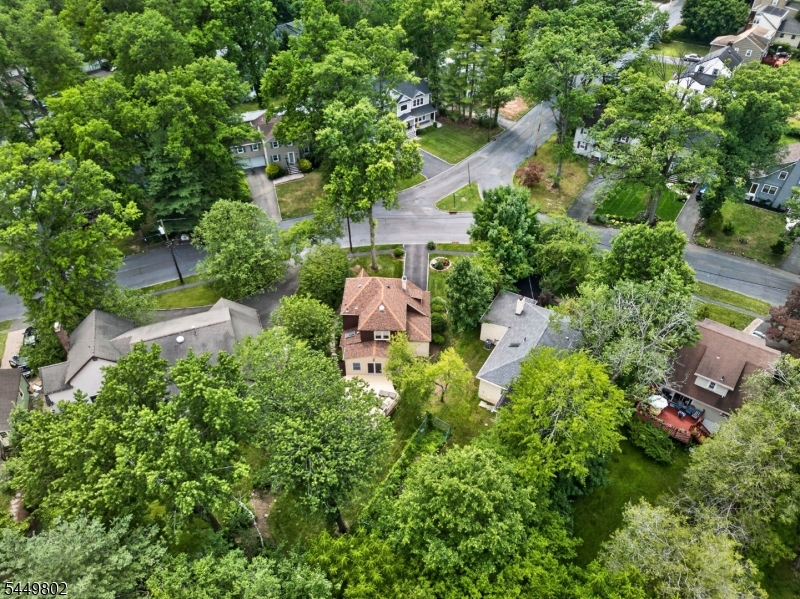 21 Crossbrook Rd