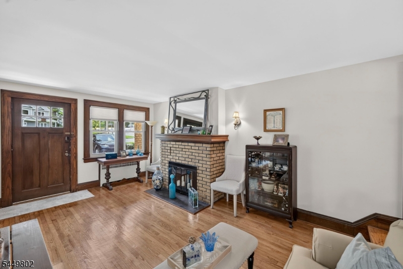21 Crossbrook Rd