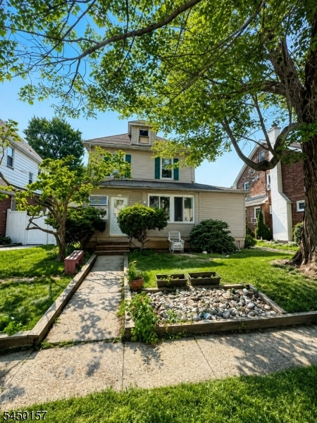 217 Glenwood Rd