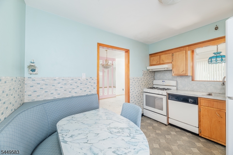 61 Doherty Dr