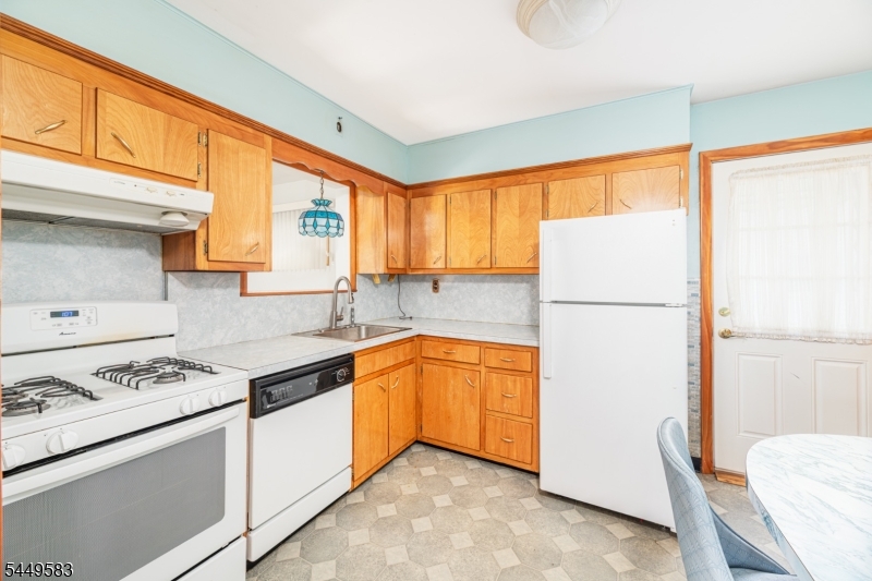 61 Doherty Dr