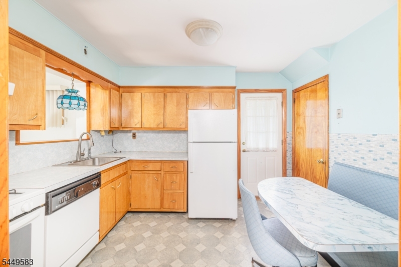 61 Doherty Dr