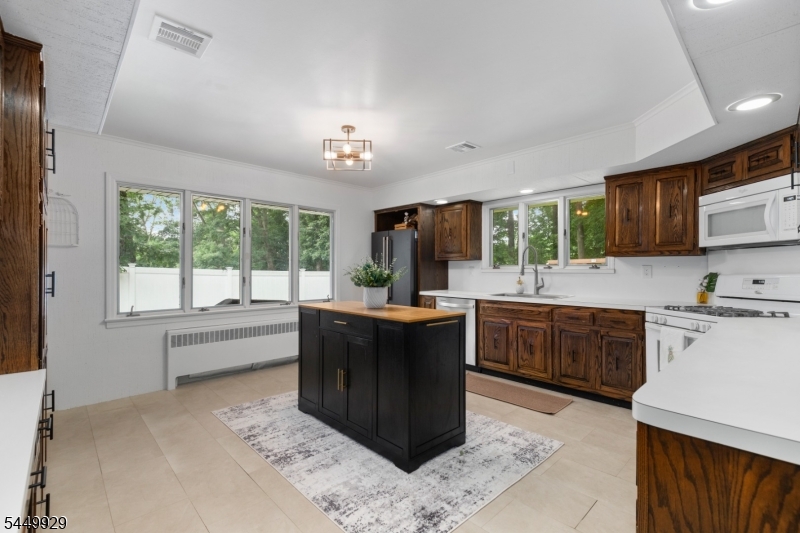 49 Dogwood Dr