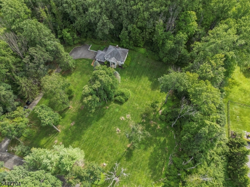 6 Cowie Rd