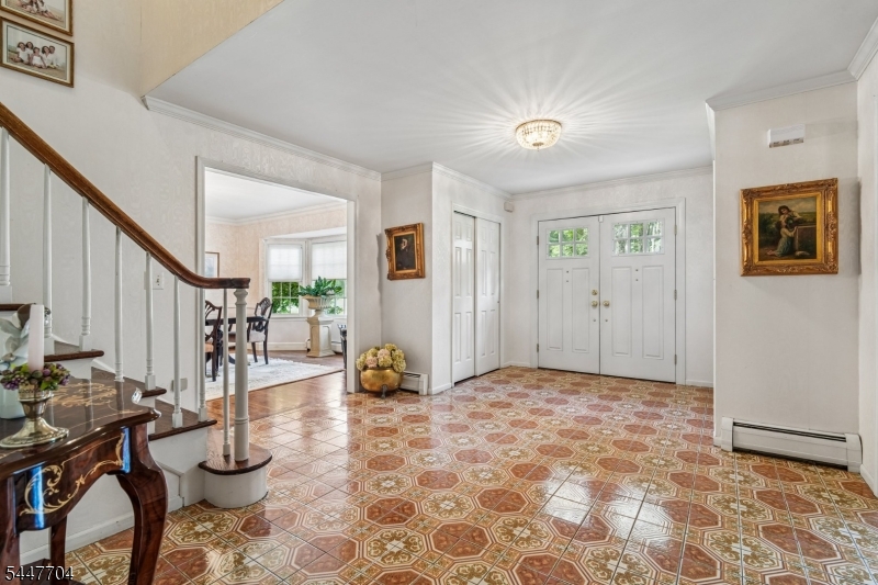 6 Cowie Rd