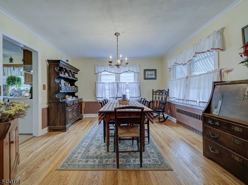 168 E High St