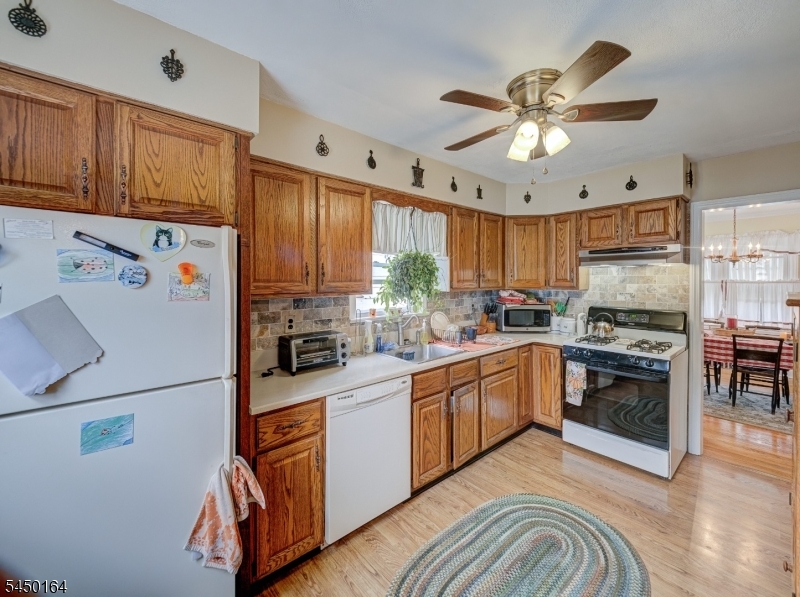 168 E High St