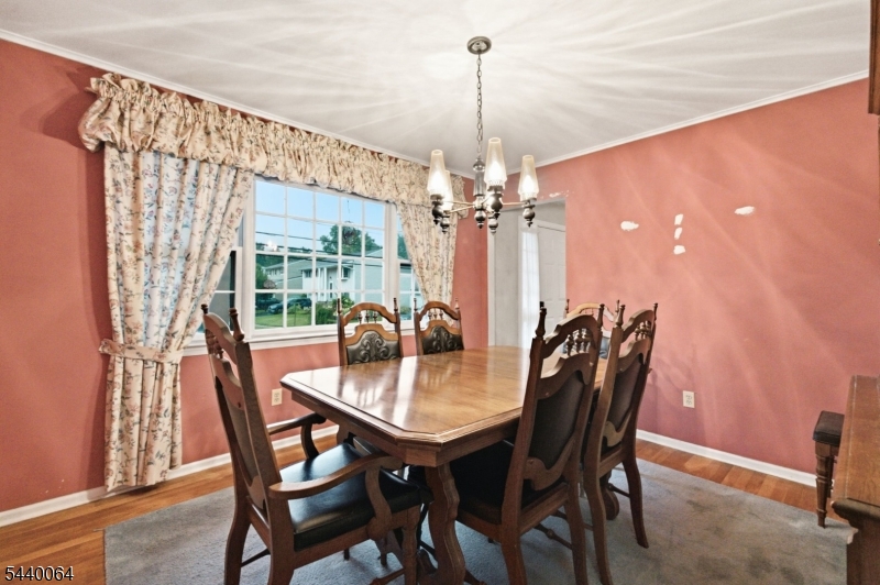 13 Ledgewood Rd