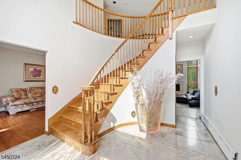 27 Sparrowbush Rd