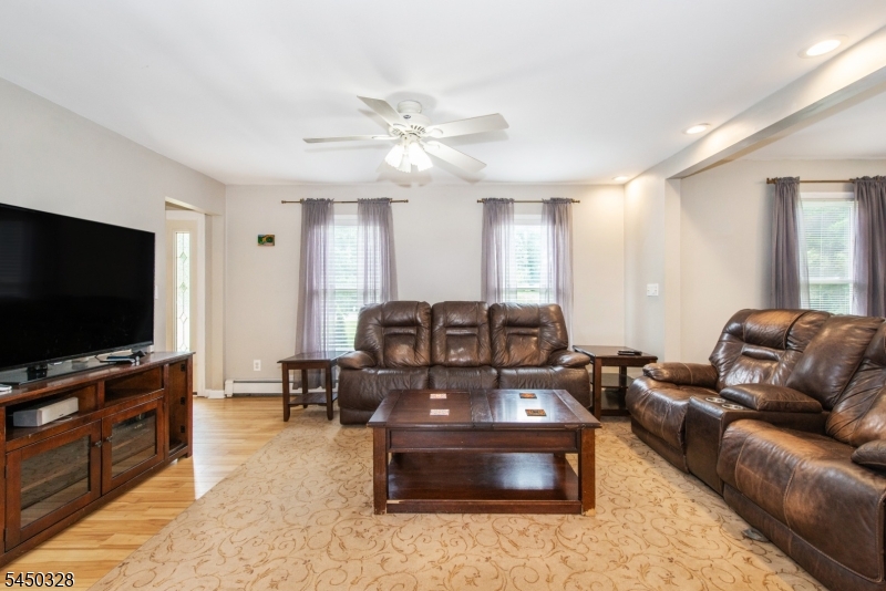 26 Countryside Rd