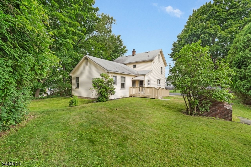 94 Franklin Ave