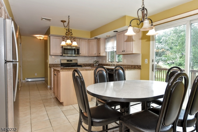 13 Bryan Ct