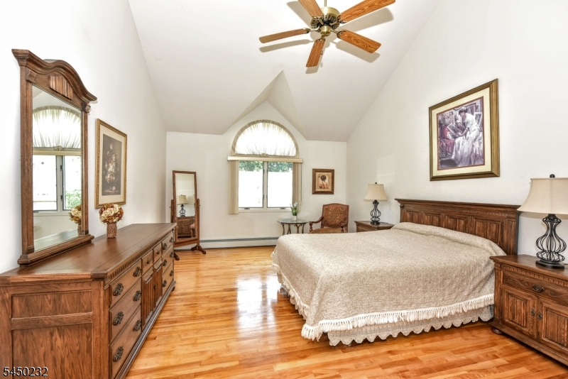 13 Bryan Ct
