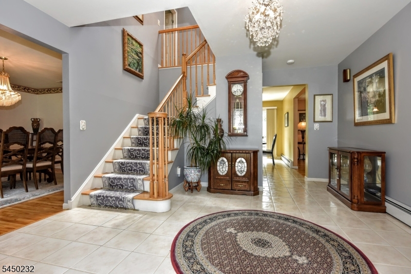 13 Bryan Ct