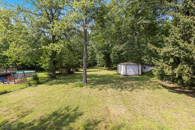 618 Wood Ave