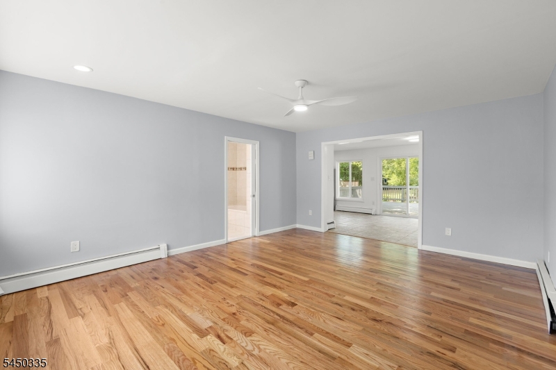 618 Wood Ave