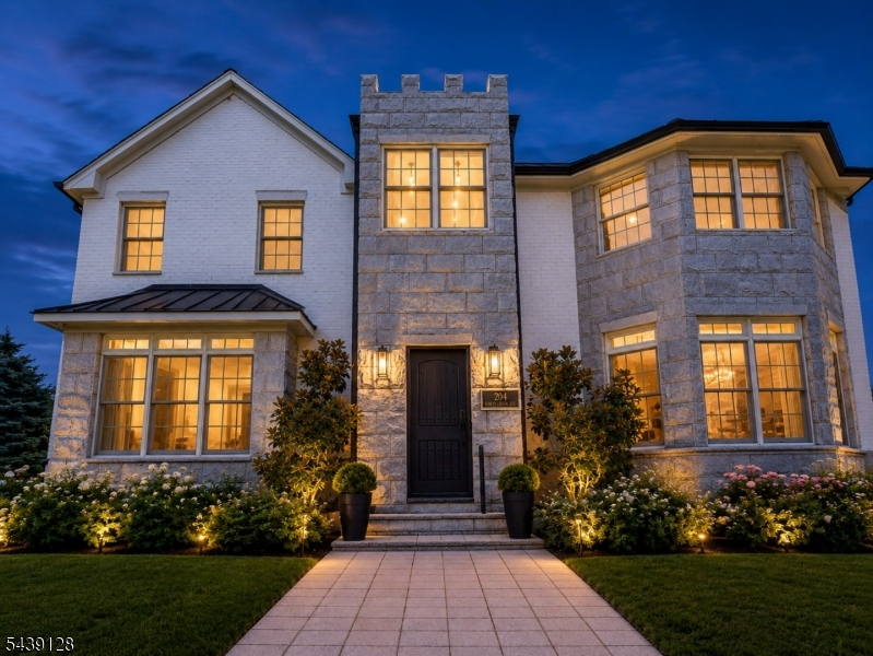 204 N Union Ave