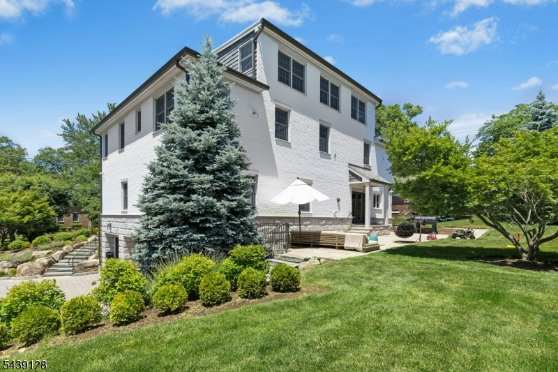204 N Union Ave