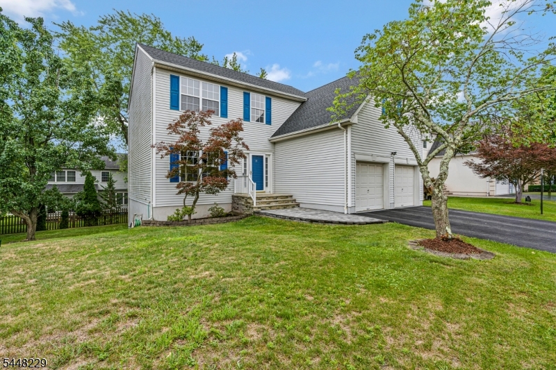 19 Heinrick Way