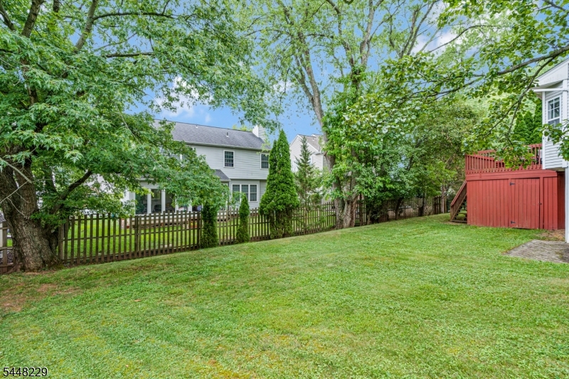 19 Heinrick Way
