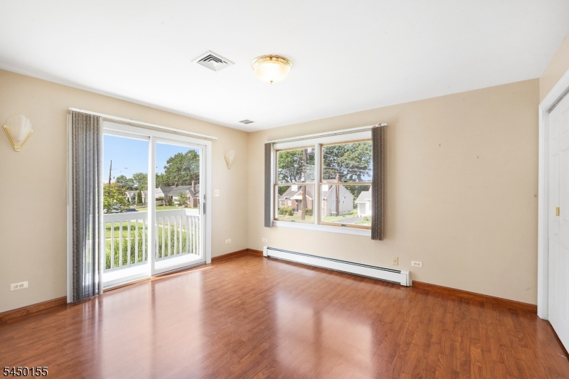 4 Fitzgerald Ave
