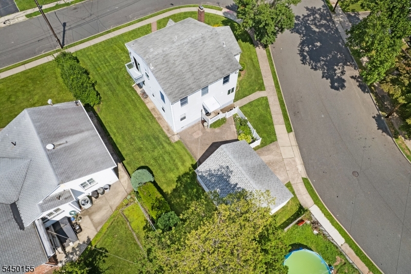 4 Fitzgerald Ave