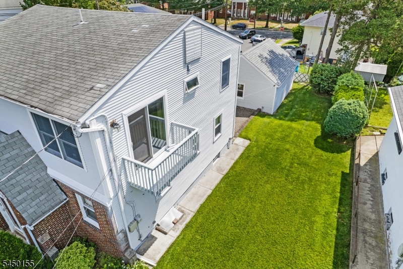 4 Fitzgerald Ave
