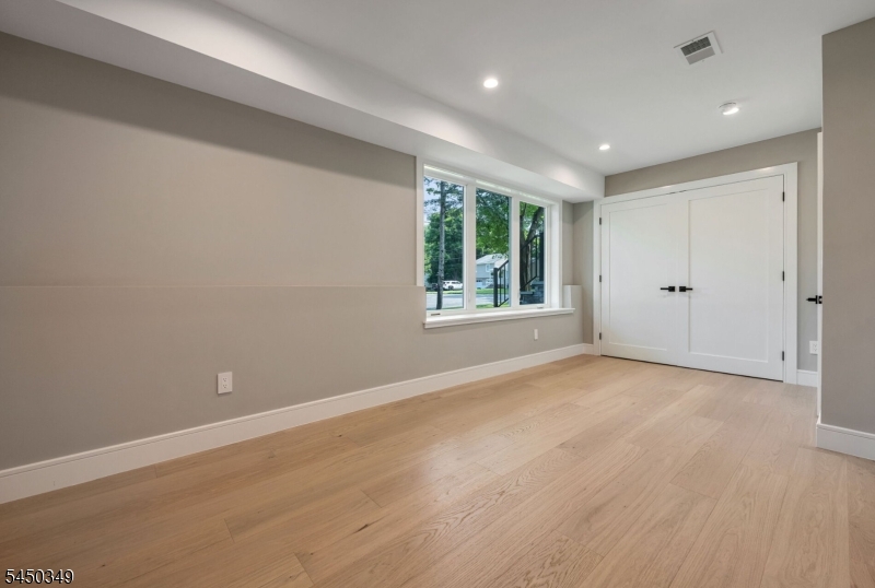 62 Asmus Rd