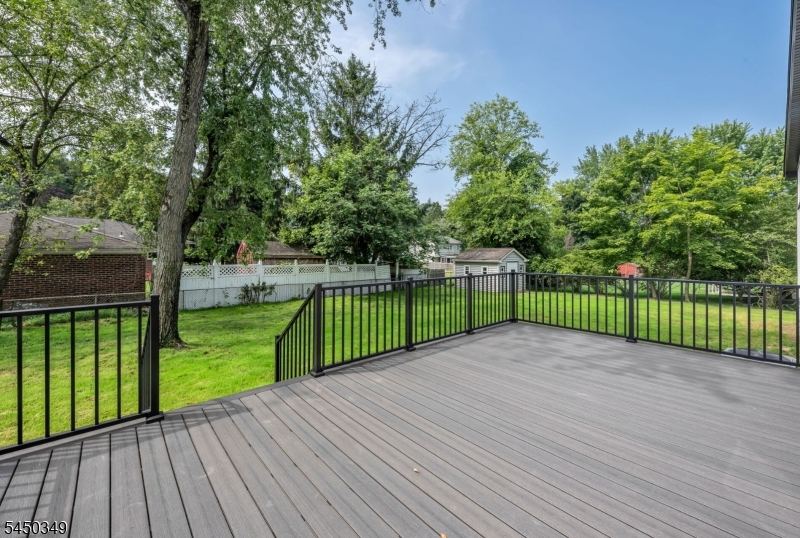 62 Asmus Rd