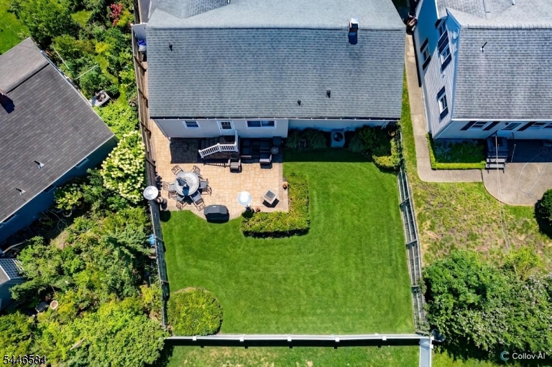 44 Lorrie Ln
