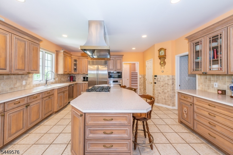 5 Raine Tree Ct