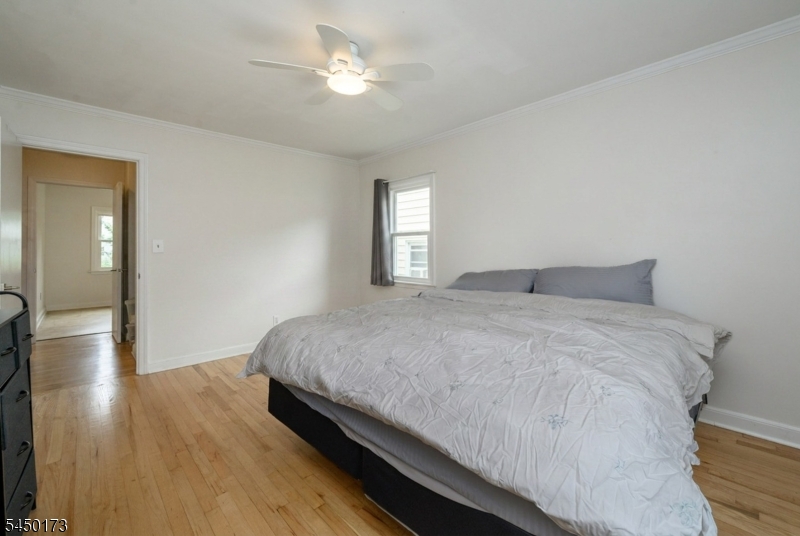 1206 Gruber Ave