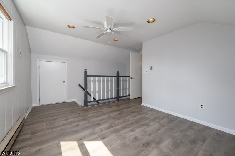 1206 Gruber Ave