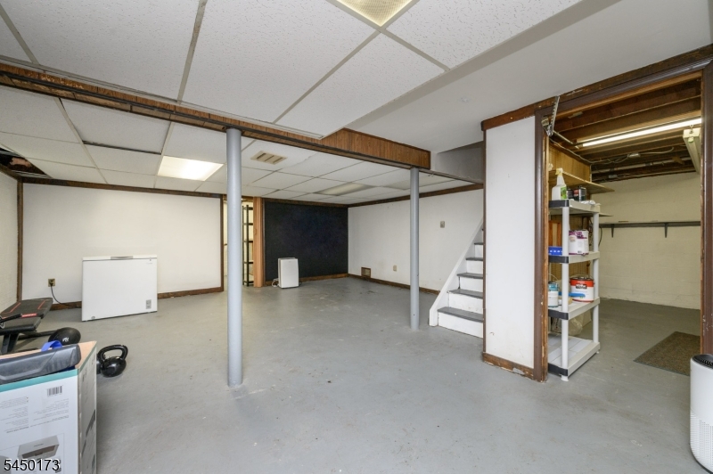 1206 Gruber Ave