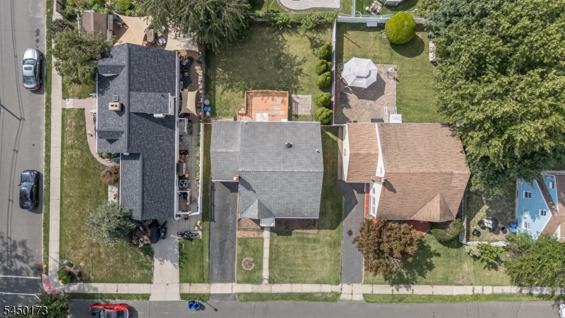 1206 Gruber Ave
