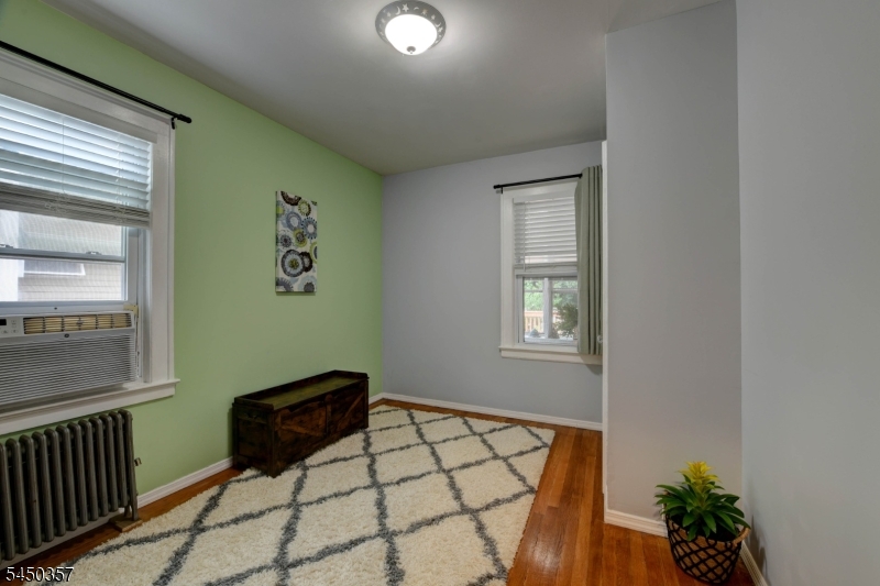 56 Shelby St