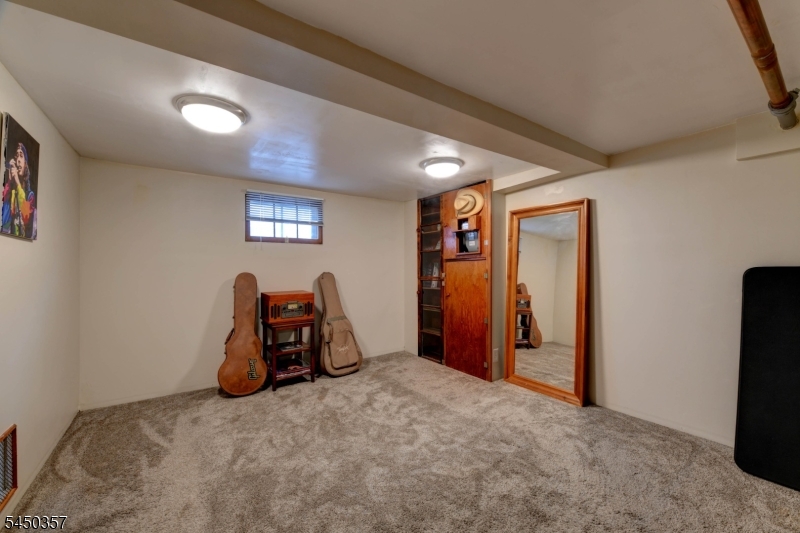 56 Shelby St