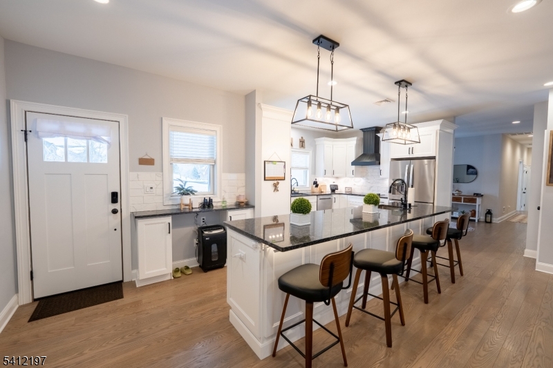 27 Sterling Dr
