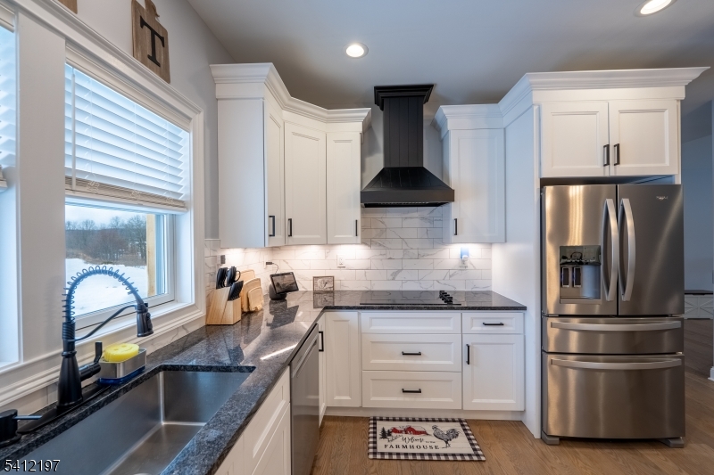 27 Sterling Dr