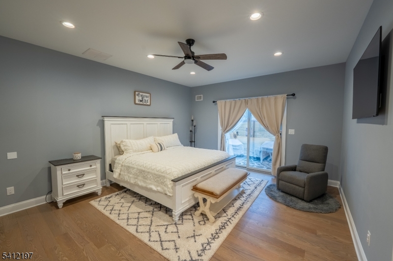 27 Sterling Dr
