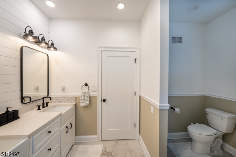 27 Sterling Dr